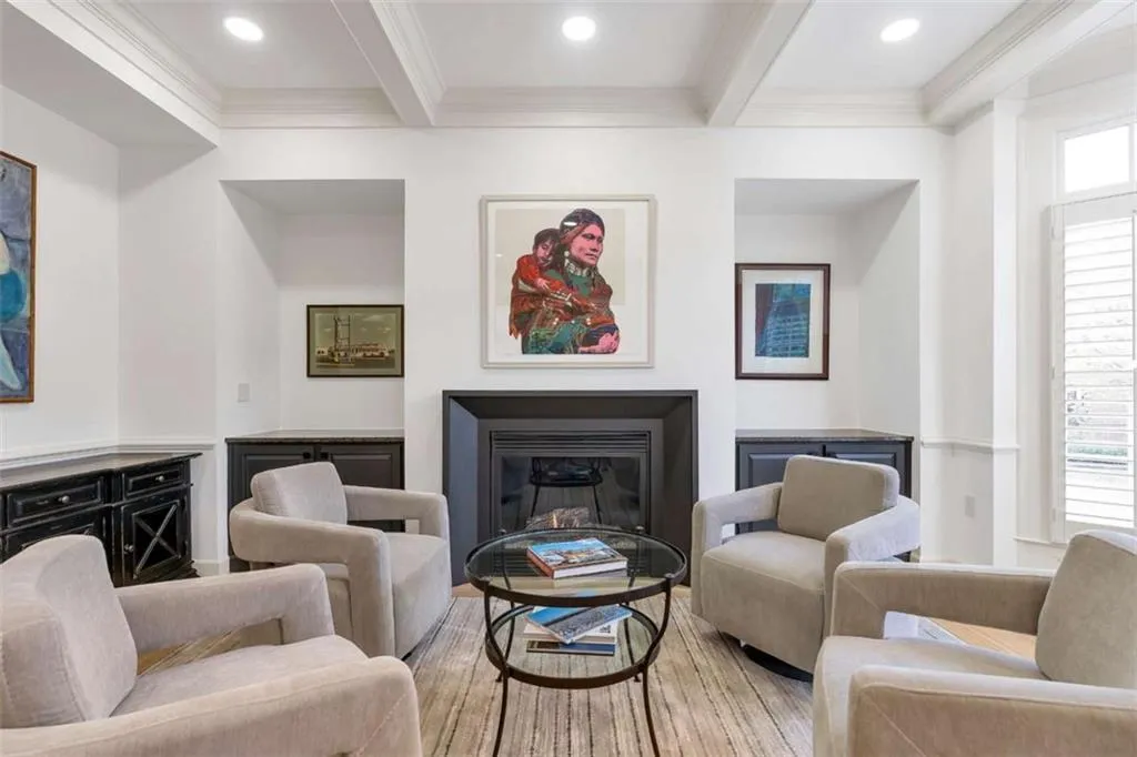 201 Riversgate Drive, Atlanta, Georgia 30339, 4 Bedrooms Bedrooms, ,4 BathroomsBathrooms,Residential,Sold,201 Riversgate Drive,7759628