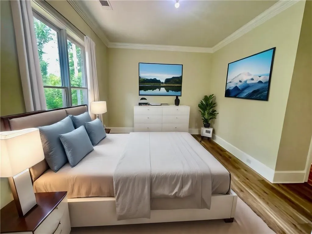 Virtual Staging