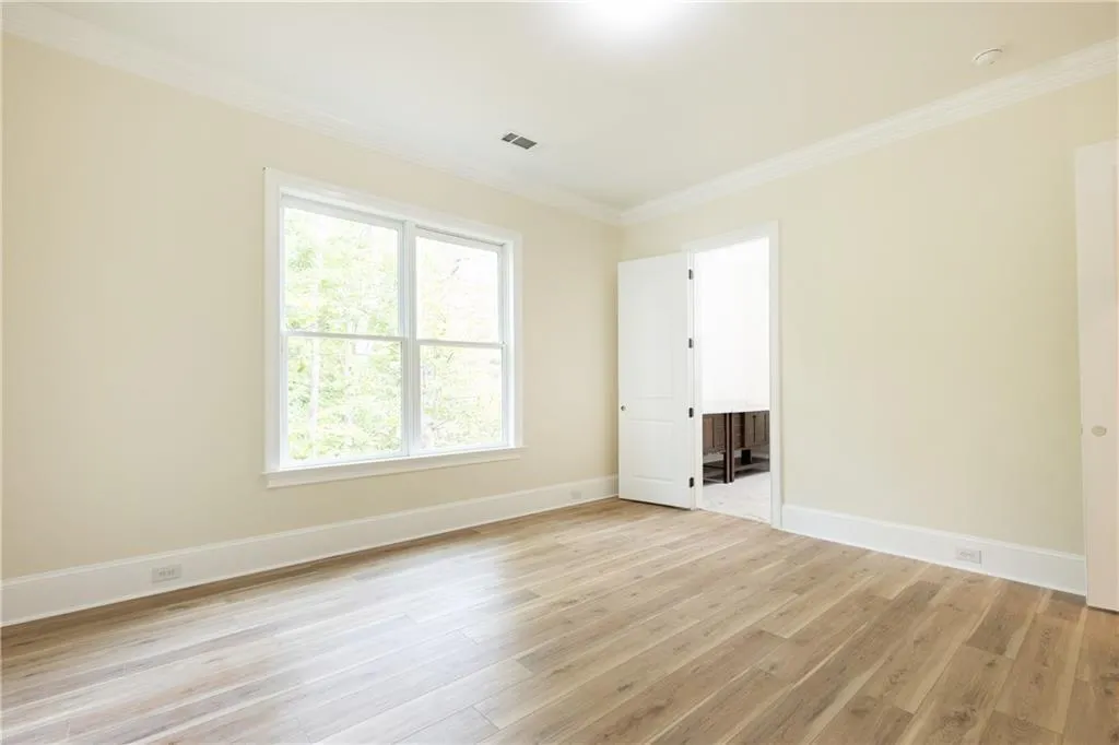 4412 Brookview Drive Se, Atlanta, Georgia 30339, 5 Bedrooms Bedrooms, ,4 BathroomsBathrooms,Residential,For Sale,4412 Brookview Drive Se,7511175