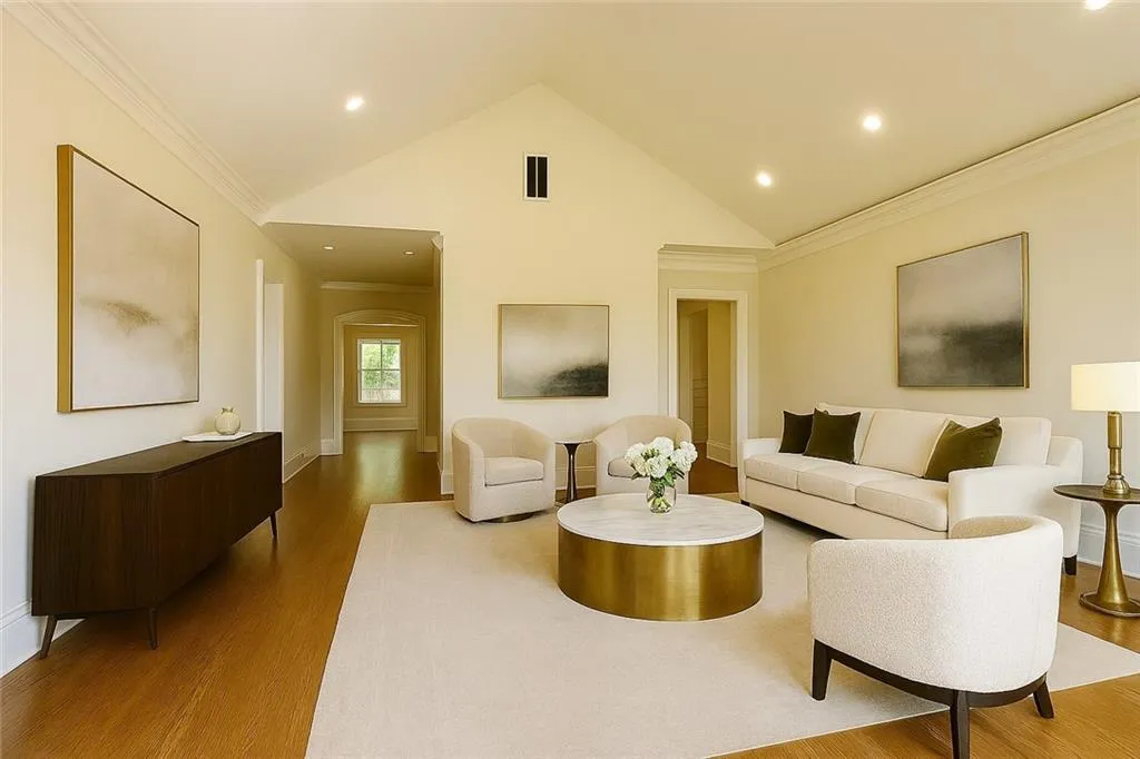 Foyer / Entry -Sitting Room - Virtually Staged
