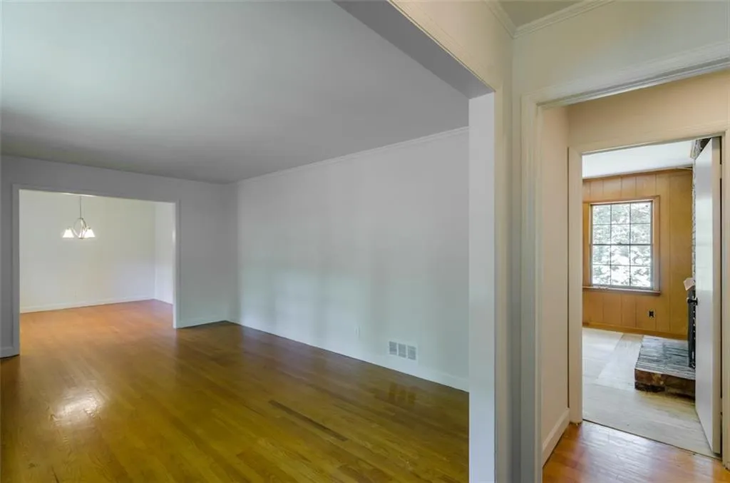 6718 Brandon Mill Road, Atlanta, Georgia 30328, 3 Bedrooms Bedrooms, ,2 BathroomsBathrooms,Residential,Sold,6718 Brandon Mill Road,5704758