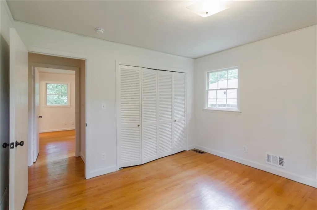 6718 Brandon Mill Road, Atlanta, Georgia 30328, 3 Bedrooms Bedrooms, ,2 BathroomsBathrooms,Residential,Sold,6718 Brandon Mill Road,5704758