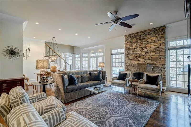 4966 Powers Ferry Road, Atlanta, Georgia 30327, 5 Bedrooms Bedrooms, ,5 BathroomsBathrooms,Residential,Sold,4966 Powers Ferry Road,6582402