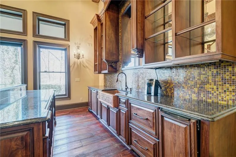 4966 Powers Ferry Road, Atlanta, Georgia 30327, 5 Bedrooms Bedrooms, ,5 BathroomsBathrooms,Residential,Sold,4966 Powers Ferry Road,6582402