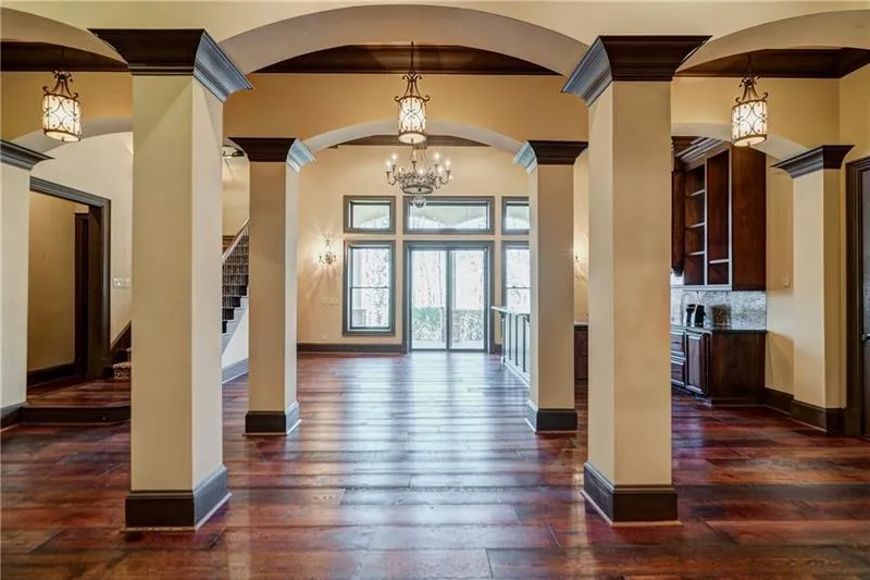 4966 Powers Ferry Road, Atlanta, Georgia 30327, 5 Bedrooms Bedrooms, ,5 BathroomsBathrooms,Residential,Sold,4966 Powers Ferry Road,6582402