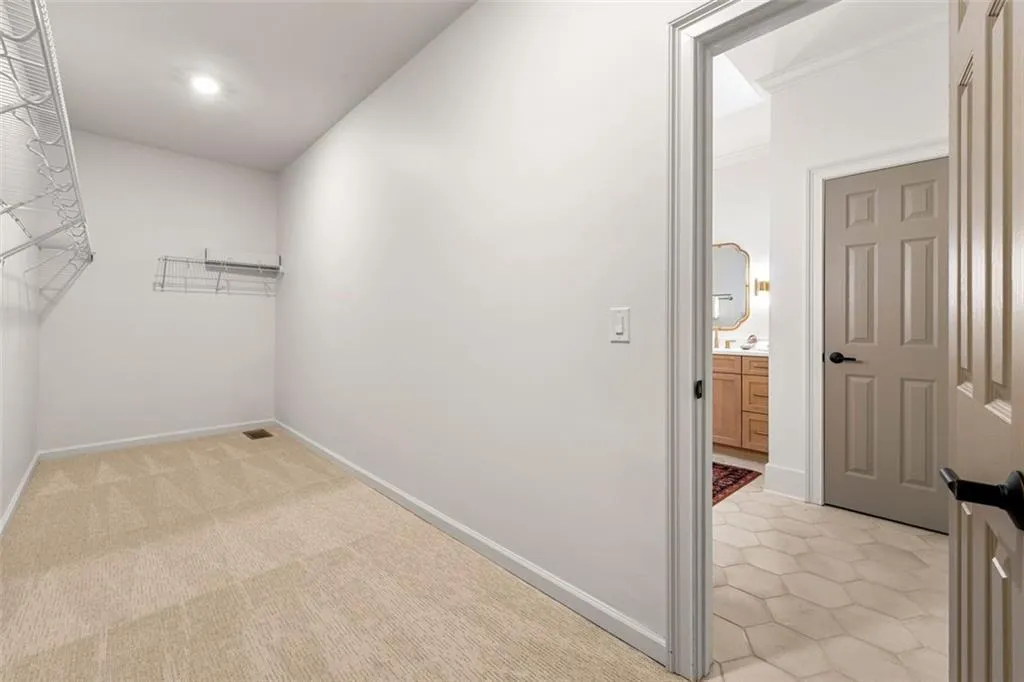 7015 Brandon Mill Road, Atlanta, Georgia 30328, 5 Bedrooms Bedrooms, ,4 BathroomsBathrooms,Residential,Sold,7015 Brandon Mill Road,7446612