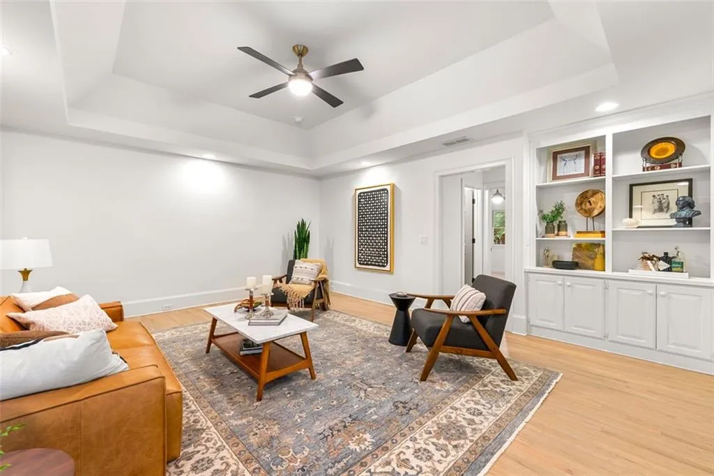 7015 Brandon Mill Road, Atlanta, Georgia 30328, 5 Bedrooms Bedrooms, ,4 BathroomsBathrooms,Residential,Sold,7015 Brandon Mill Road,7446612