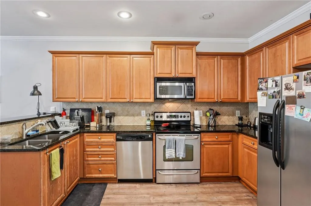 1305 Liberty Parkway Nw, Atlanta, Georgia 30318, 3 Bedrooms Bedrooms, ,3 BathroomsBathrooms,Residential,For Sale,1305 Liberty Parkway Nw,7668256