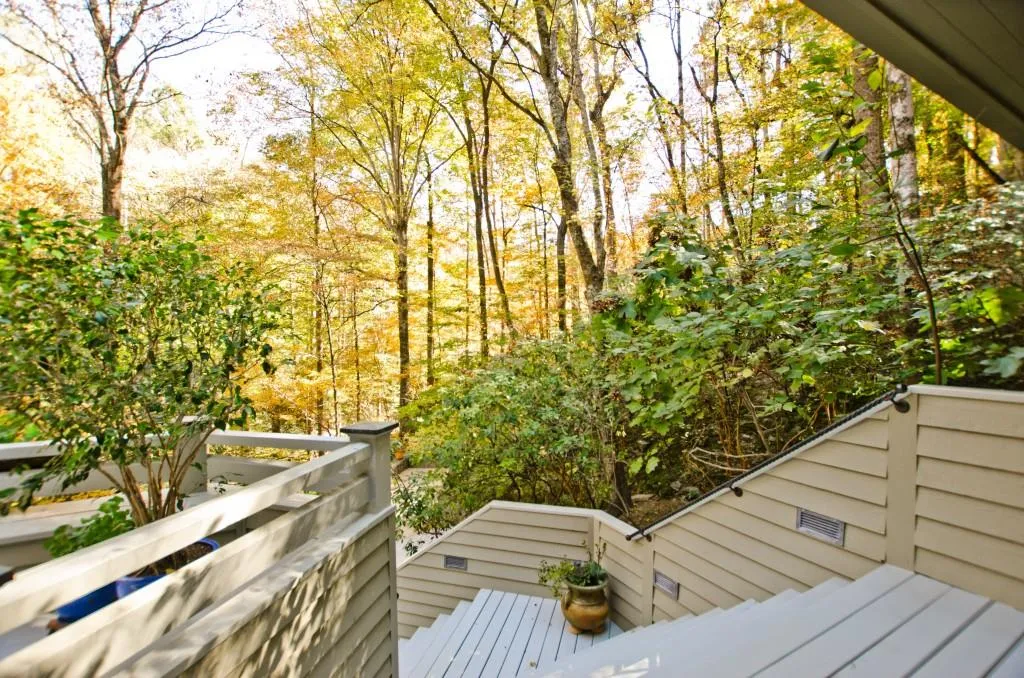 4780 Jett Road, Atlanta, Georgia 30327, 3 Bedrooms Bedrooms, ,3 BathroomsBathrooms,Residential,Sold,4780 Jett Road,6969419
