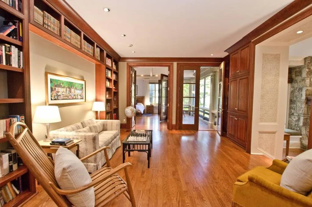 4780 Jett Road, Atlanta, Georgia 30327, 3 Bedrooms Bedrooms, ,3 BathroomsBathrooms,Residential,Sold,4780 Jett Road,6969419