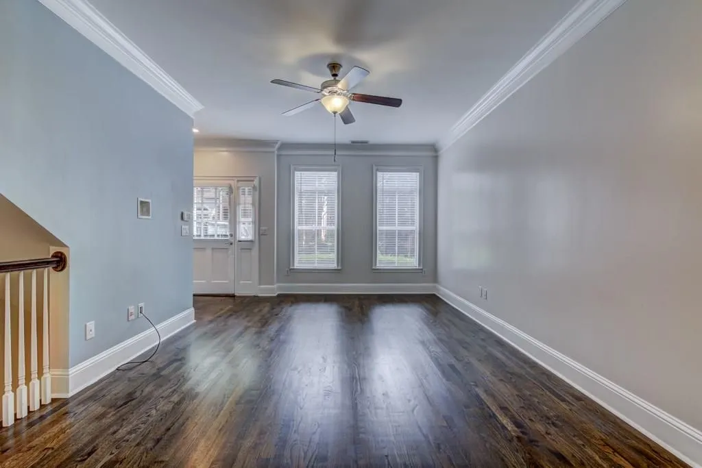 1119 Glenridge Place, Atlanta, Georgia 30342, 1 Bedroom Bedrooms, ,1 BathroomBathrooms,Residential,Sold,1119 Glenridge Place,5895718