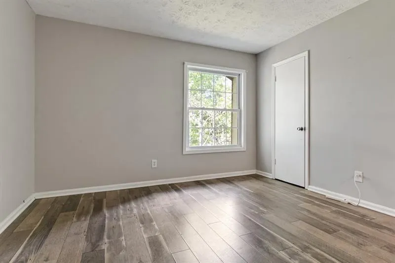 725 Dalrymple Road Unit 8i, Sandy Springs, Georgia 30328, 2 Bedrooms Bedrooms, ,2 BathroomsBathrooms,Residential,Sold,725 Dalrymple Road Unit 8i,6850653