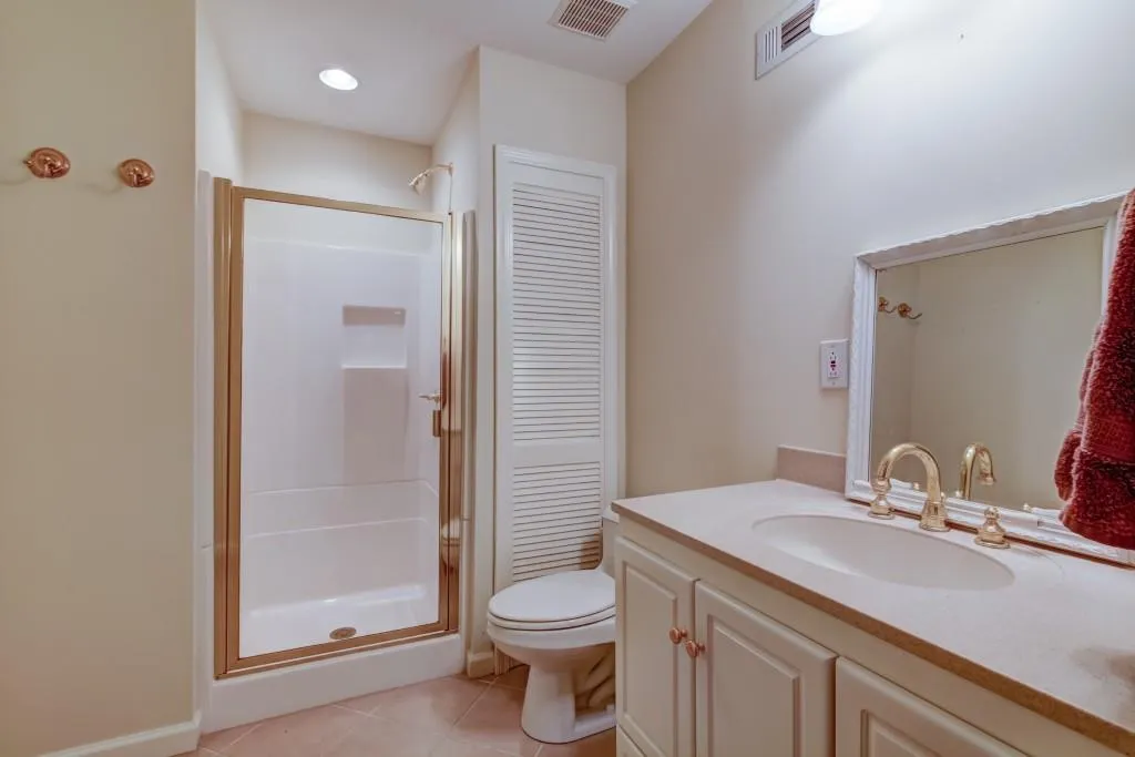 5705 Cameron Hall Place Nw, Sandy Springs, Georgia 30328, 4 Bedrooms Bedrooms, ,3 BathroomsBathrooms,Residential,Sold,5705 Cameron Hall Place Nw,6034805