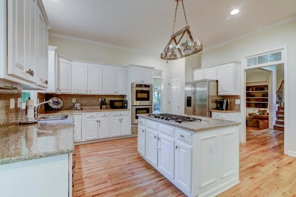5705 Cameron Hall Place Nw, Sandy Springs, Georgia 30328, 4 Bedrooms Bedrooms, ,3 BathroomsBathrooms,Residential,Sold,5705 Cameron Hall Place Nw,6034805