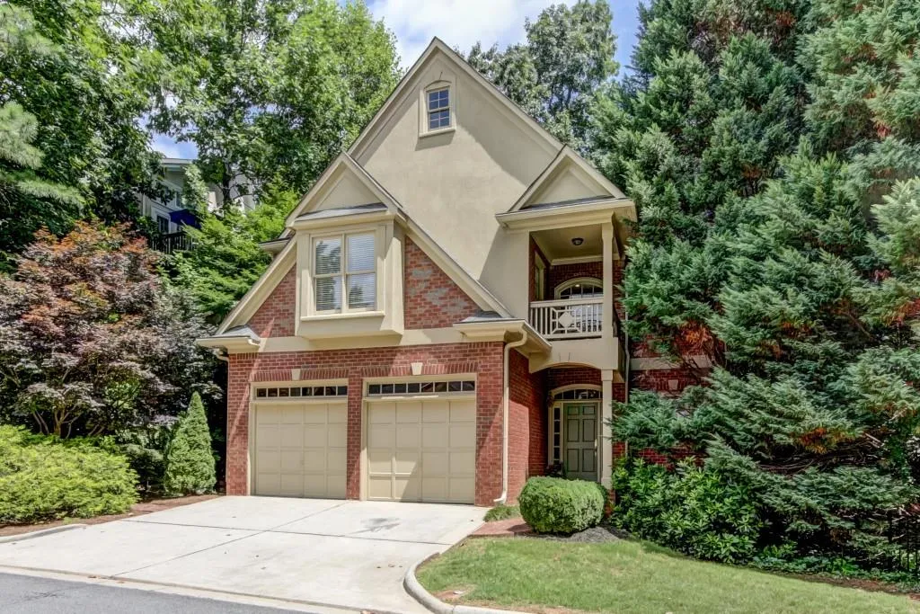 5705 Cameron Hall Place Nw, Sandy Springs, Georgia 30328, 4 Bedrooms Bedrooms, ,3 BathroomsBathrooms,Residential,Sold,5705 Cameron Hall Place Nw,6034805