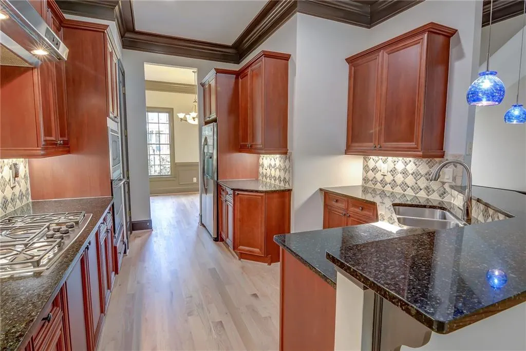 1023 Pearl Point, Sandy Springs, Georgia 30328, 2 Bedrooms Bedrooms, ,3 BathroomsBathrooms,Residential,Sold,1023 Pearl Point,6588749