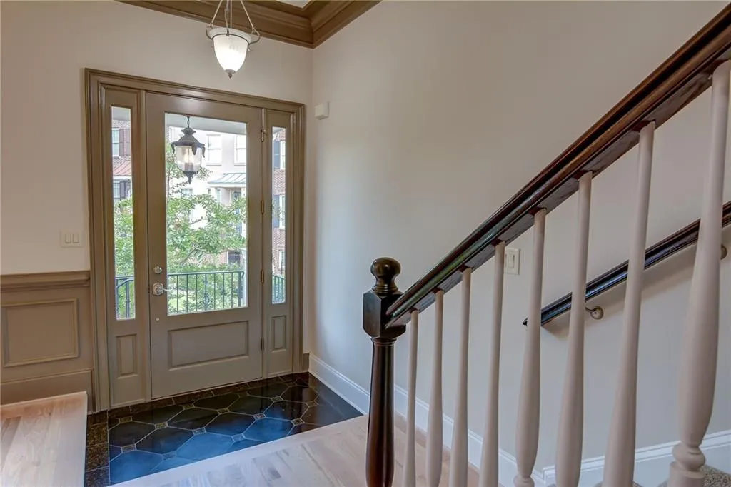 1023 Pearl Point, Sandy Springs, Georgia 30328, 2 Bedrooms Bedrooms, ,3 BathroomsBathrooms,Residential,Sold,1023 Pearl Point,6588749