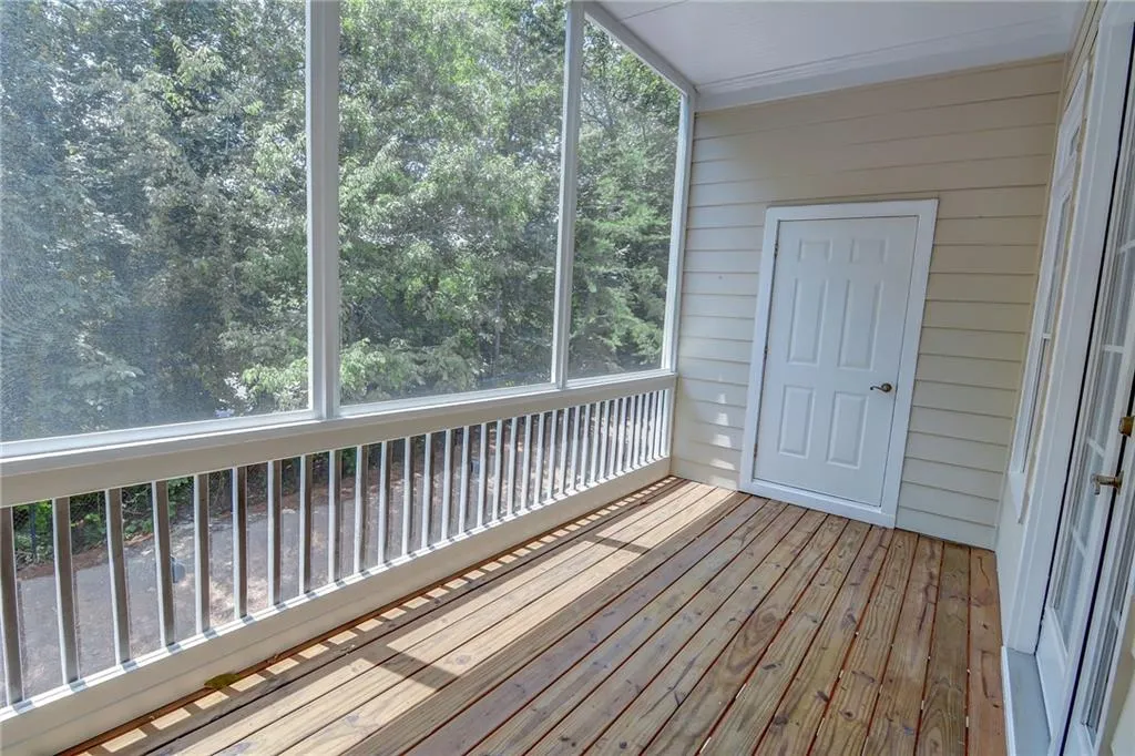 1023 Pearl Point, Sandy Springs, Georgia 30328, 2 Bedrooms Bedrooms, ,3 BathroomsBathrooms,Residential,Sold,1023 Pearl Point,6588749