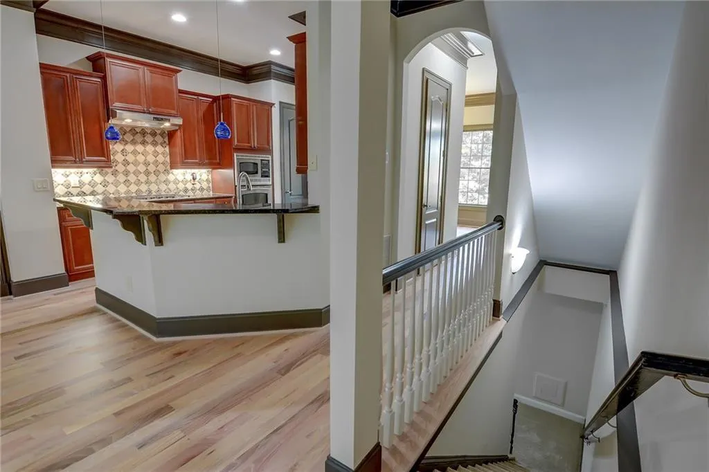 1023 Pearl Point, Sandy Springs, Georgia 30328, 2 Bedrooms Bedrooms, ,3 BathroomsBathrooms,Residential,Sold,1023 Pearl Point,6588749
