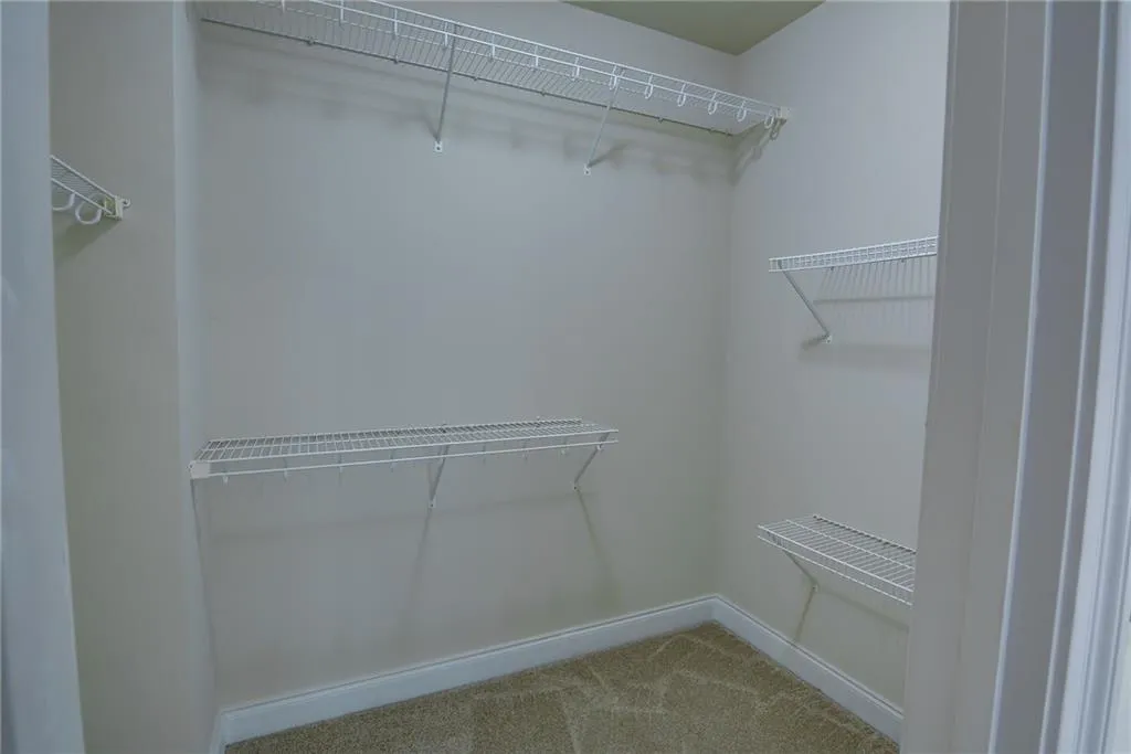 1023 Pearl Point, Sandy Springs, Georgia 30328, 2 Bedrooms Bedrooms, ,3 BathroomsBathrooms,Residential,Sold,1023 Pearl Point,6588749