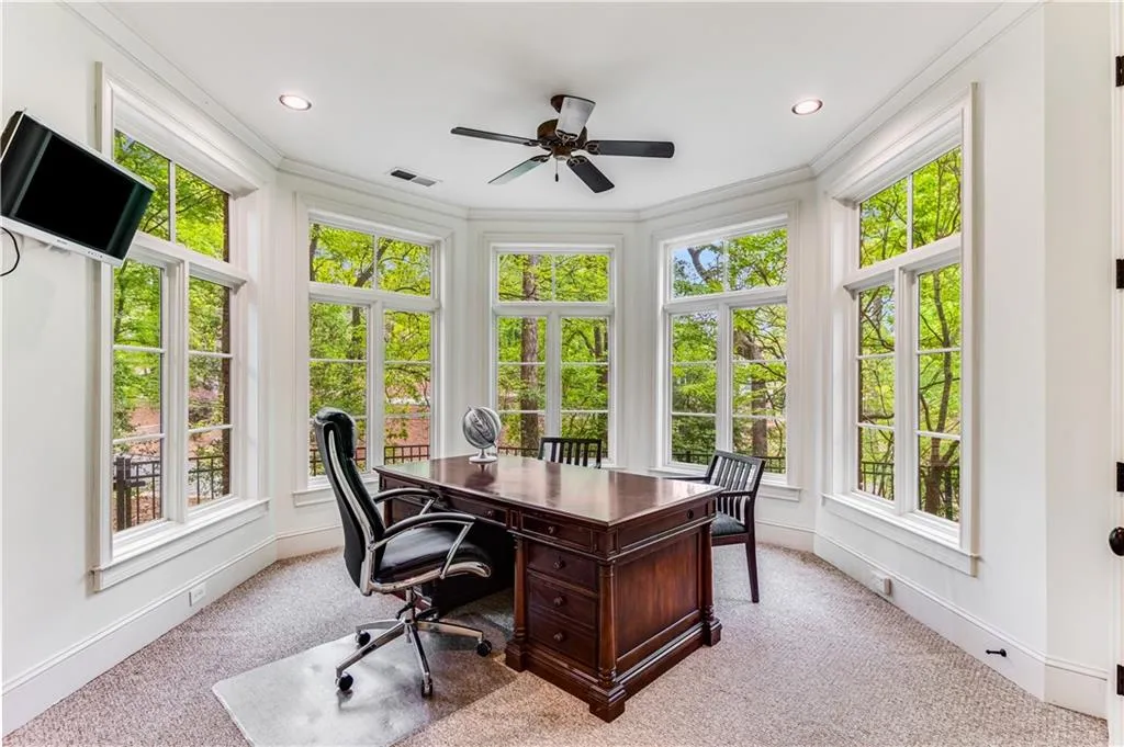 960 W Kingston Drive, Atlanta, Georgia 30342, 5 Bedrooms Bedrooms, ,5 BathroomsBathrooms,Residential,Sold,960 W Kingston Drive,7370090