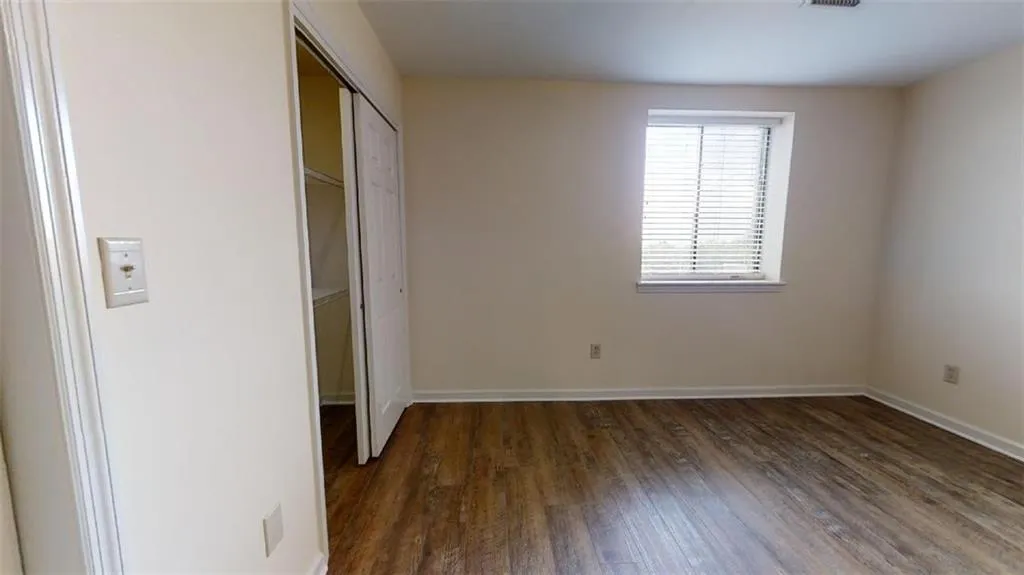 300 Johnson Ferry Road Ne Unit B701, Sandy Springs, Georgia 30328, 1 Bedroom Bedrooms, ,1 BathroomBathrooms,Residential,Sold,300 Johnson Ferry Road Ne Unit B701,7102665