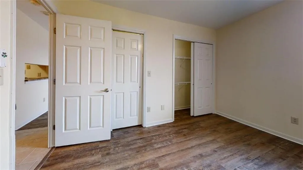 300 Johnson Ferry Road Ne Unit B701, Sandy Springs, Georgia 30328, 1 Bedroom Bedrooms, ,1 BathroomBathrooms,Residential,Sold,300 Johnson Ferry Road Ne Unit B701,7102665