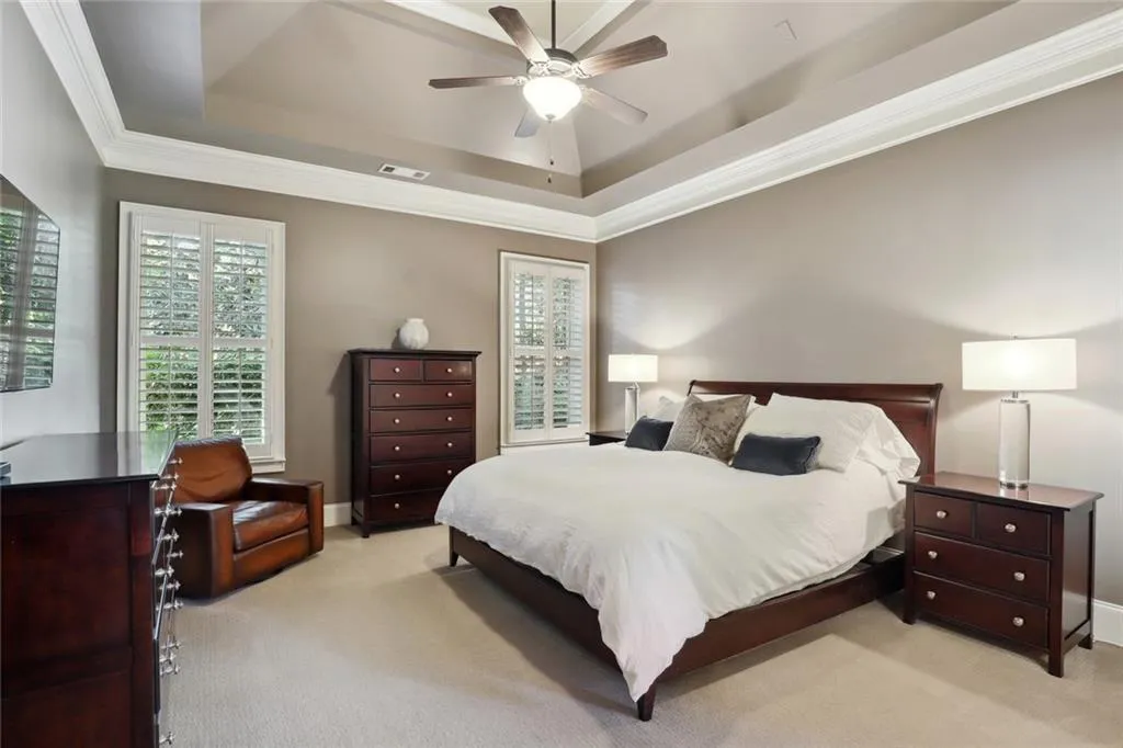 530 Glen Manor Court, Atlanta, Georgia 30328, 5 Bedrooms Bedrooms, ,6 BathroomsBathrooms,Residential,Sold,530 Glen Manor Court,7121307