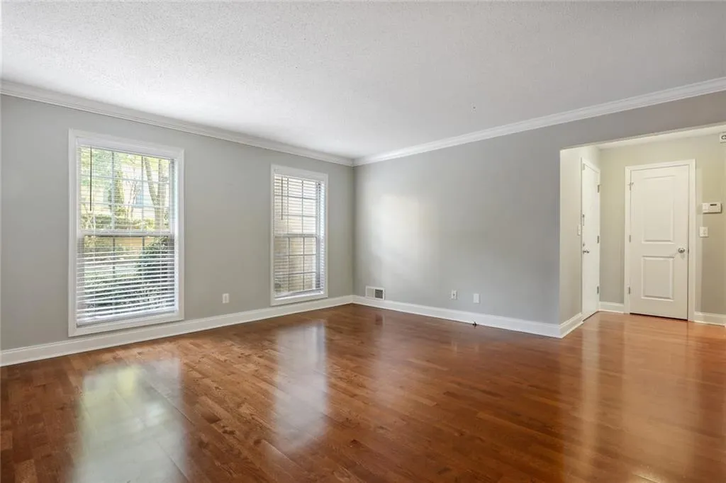 750 Dalrymple Road Unit I2, Sandy Springs, Georgia 30328, 3 Bedrooms Bedrooms, ,2 BathroomsBathrooms,Residential,Sold,750 Dalrymple Road Unit I2,7129488