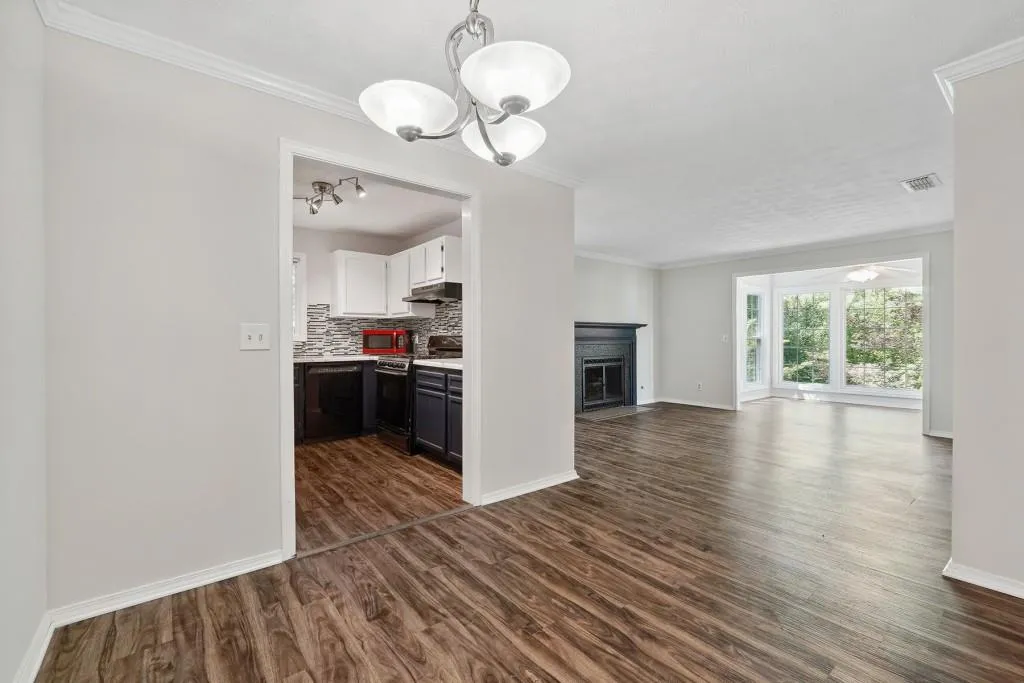 1502 Gettysburg Place, Sandy Springs, Georgia 30350, 2 Bedrooms Bedrooms, ,1 BathroomBathrooms,Residential,Sold,1502 Gettysburg Place,7262933