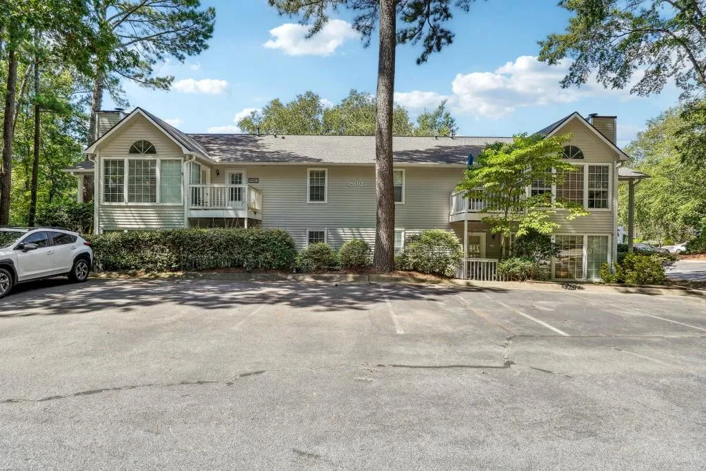 1502 Gettysburg Place, Sandy Springs, Georgia 30350, 2 Bedrooms Bedrooms, ,1 BathroomBathrooms,Residential,Sold,1502 Gettysburg Place,7262933