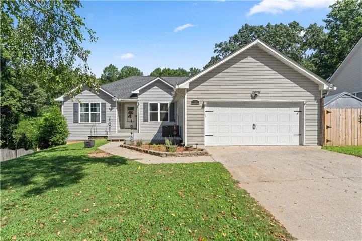 104 Legend Creek Drive, Canton, Georgia 30114