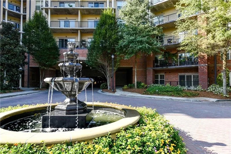 200 River Vista Drive Unit 204, Atlanta, Georgia 30339, 1 Bedroom Bedrooms, ,1 BathroomBathrooms,Residential,Sold,200 River Vista Drive Unit 204,6645719