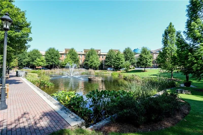 200 River Vista Drive Unit 204, Atlanta, Georgia 30339, 1 Bedroom Bedrooms, ,1 BathroomBathrooms,Residential,Sold,200 River Vista Drive Unit 204,6645719