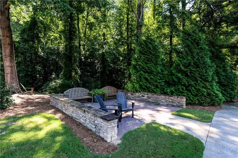 200 River Vista Drive Unit 204, Atlanta, Georgia 30339, 1 Bedroom Bedrooms, ,1 BathroomBathrooms,Residential,Sold,200 River Vista Drive Unit 204,6645719