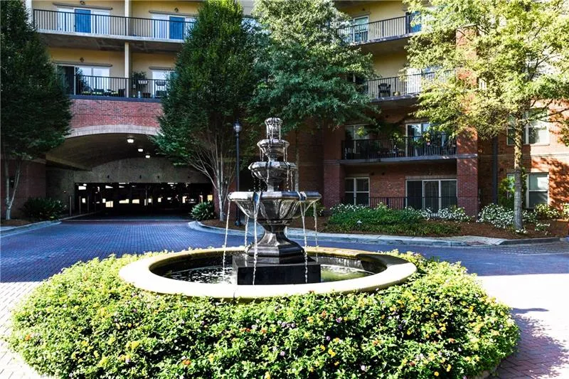 200 River Vista Drive Unit 204, Atlanta, Georgia 30339, 1 Bedroom Bedrooms, ,1 BathroomBathrooms,Residential,Sold,200 River Vista Drive Unit 204,6645719