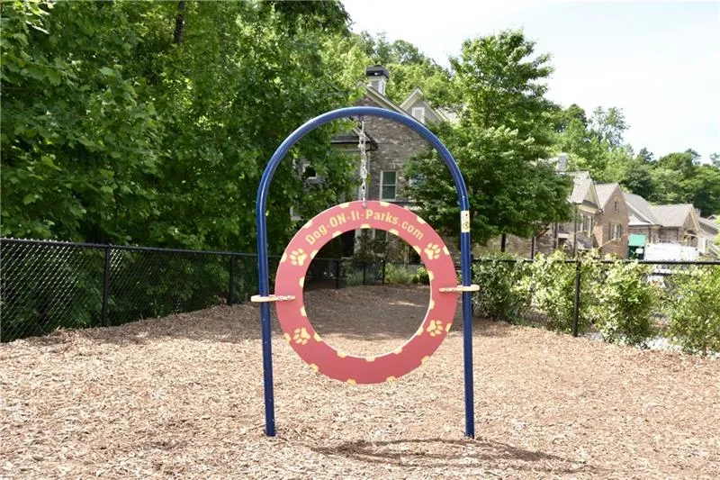 200 River Vista Drive Unit 204, Atlanta, Georgia 30339, 1 Bedroom Bedrooms, ,1 BathroomBathrooms,Residential,Sold,200 River Vista Drive Unit 204,6645719