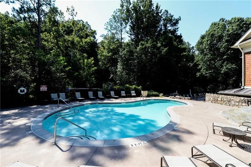 200 River Vista Drive Unit 204, Atlanta, Georgia 30339, 1 Bedroom Bedrooms, ,1 BathroomBathrooms,Residential,Sold,200 River Vista Drive Unit 204,6645719