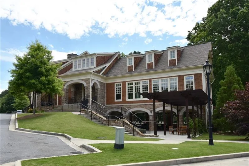 200 River Vista Drive Unit 204, Atlanta, Georgia 30339, 1 Bedroom Bedrooms, ,1 BathroomBathrooms,Residential,Sold,200 River Vista Drive Unit 204,6645719