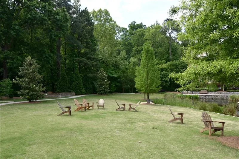 200 River Vista Drive Unit 204, Atlanta, Georgia 30339, 1 Bedroom Bedrooms, ,1 BathroomBathrooms,Residential,Sold,200 River Vista Drive Unit 204,6645719