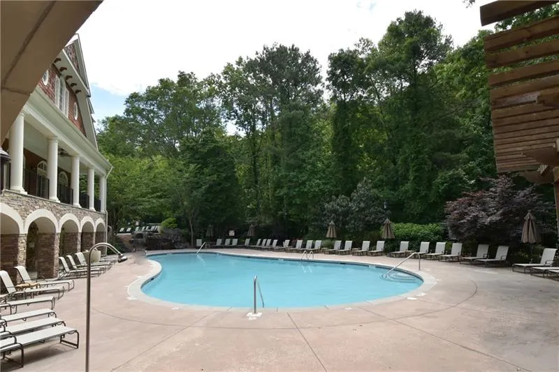 200 River Vista Drive Unit 204, Atlanta, Georgia 30339, 1 Bedroom Bedrooms, ,1 BathroomBathrooms,Residential,Sold,200 River Vista Drive Unit 204,6645719