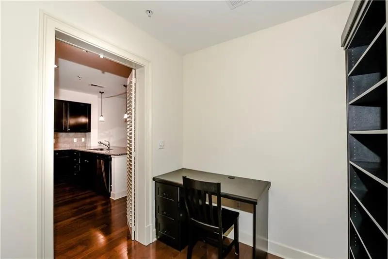 200 River Vista Drive Unit 204, Atlanta, Georgia 30339, 1 Bedroom Bedrooms, ,1 BathroomBathrooms,Residential,Sold,200 River Vista Drive Unit 204,6645719