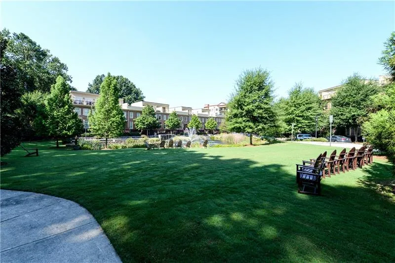 200 River Vista Drive Unit 204, Atlanta, Georgia 30339, 1 Bedroom Bedrooms, ,1 BathroomBathrooms,Residential,Sold,200 River Vista Drive Unit 204,6645719