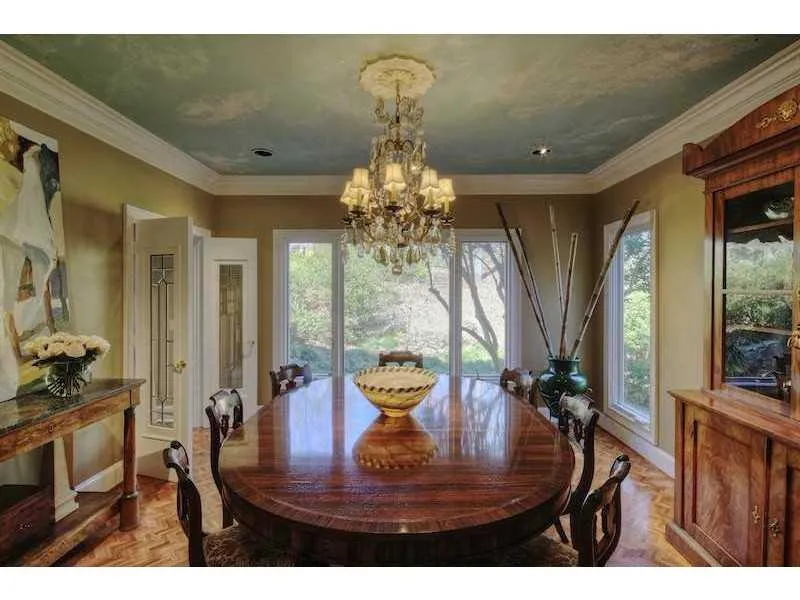 1240 Heards Ferry Road, Atlanta, Georgia 30328, 4 Bedrooms Bedrooms, ,3 BathroomsBathrooms,Residential,Sold,1240 Heards Ferry Road,5063354