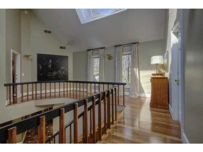 1240 Heards Ferry Road, Atlanta, Georgia 30328, 4 Bedrooms Bedrooms, ,3 BathroomsBathrooms,Residential,Sold,1240 Heards Ferry Road,5063354