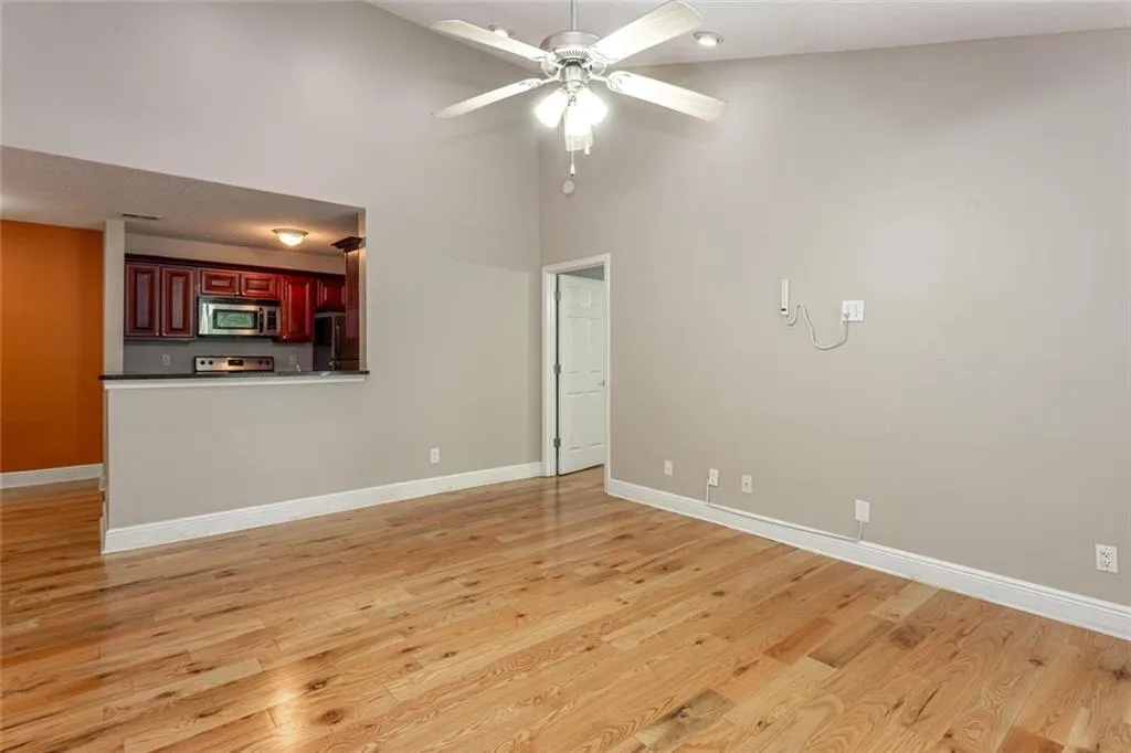 6310 Santa Fe Parkway, Sandy Springs, Georgia 30350, 2 Bedrooms Bedrooms, ,2 BathroomsBathrooms,Residential,Sold,6310 Santa Fe Parkway,6744474