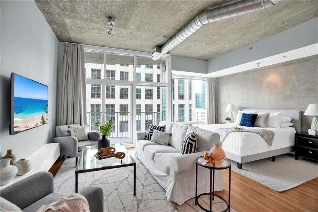 943 Peachtree Street Ne Unit 1109, Atlanta, Georgia 30309, 1 Bedroom Bedrooms, ,1 BathroomBathrooms,Residential,Sold,943 Peachtree Street Ne Unit 1109,7620818
