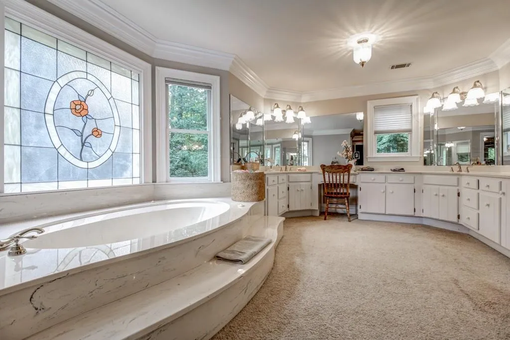 5100 Magnolia Bluff Drive, Sandy Springs, Georgia 30350, 4 Bedrooms Bedrooms, ,4 BathroomsBathrooms,Residential,Sold,5100 Magnolia Bluff Drive,5653613