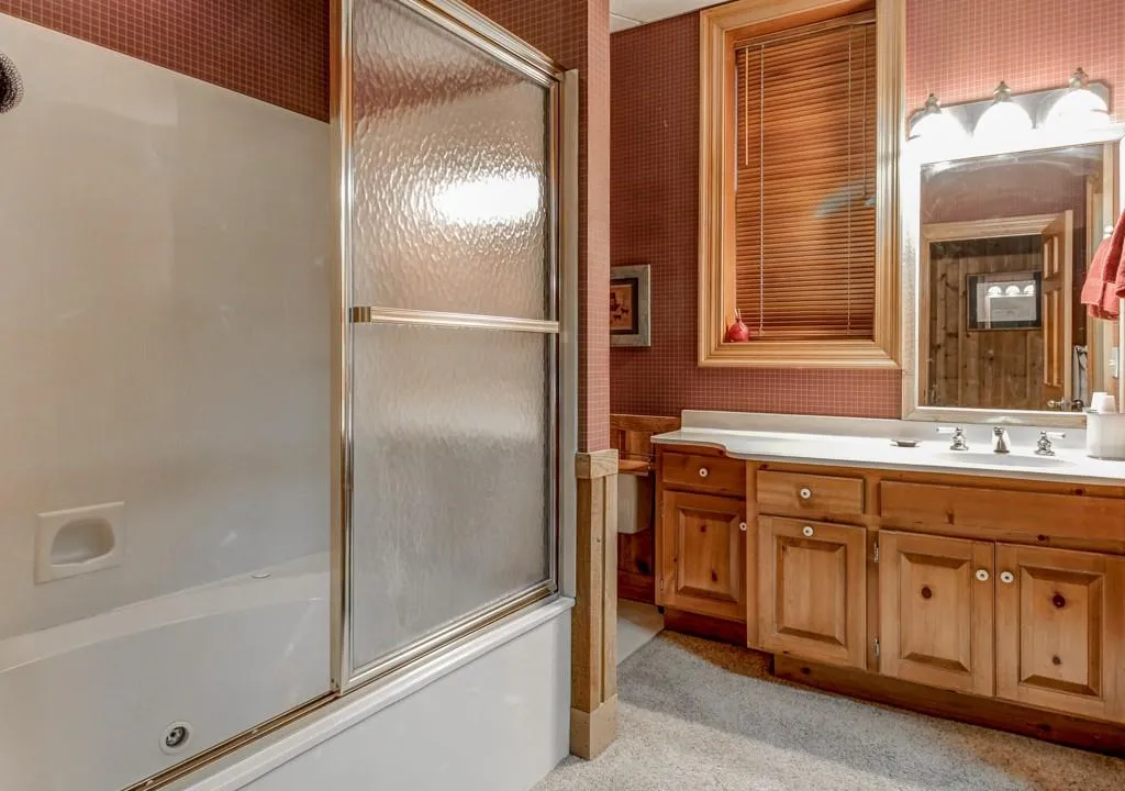 5100 Magnolia Bluff Drive, Sandy Springs, Georgia 30350, 4 Bedrooms Bedrooms, ,4 BathroomsBathrooms,Residential,Sold,5100 Magnolia Bluff Drive,5653613