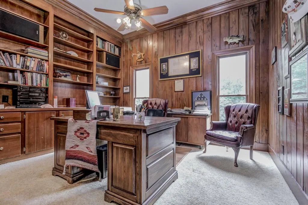 5100 Magnolia Bluff Drive, Sandy Springs, Georgia 30350, 4 Bedrooms Bedrooms, ,4 BathroomsBathrooms,Residential,Sold,5100 Magnolia Bluff Drive,5653613